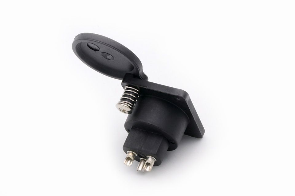 XLR 3-pin connector female met kap zwart C1039 02